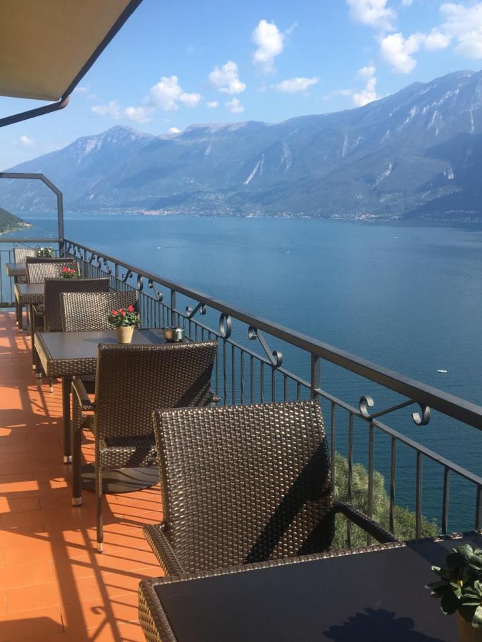 Hotel La Terrazzina Gargnano Esterno foto