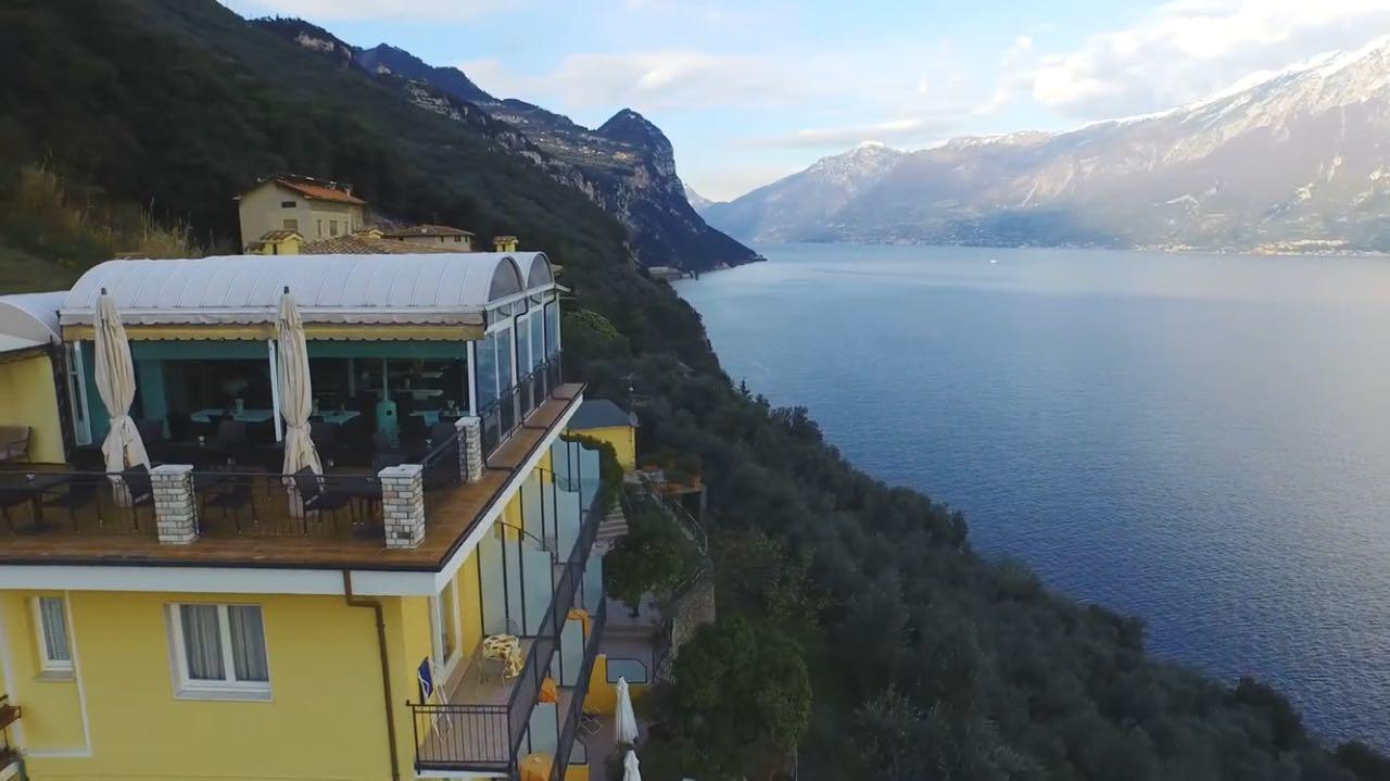 Hotel La Terrazzina Gargnano Esterno foto